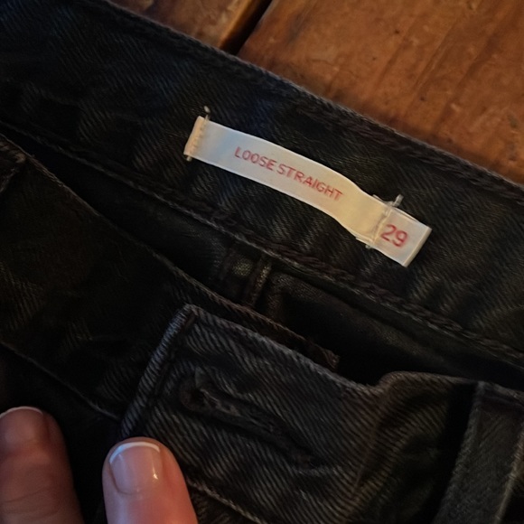 Levi’s Loose Straight - Picture 2 of 5